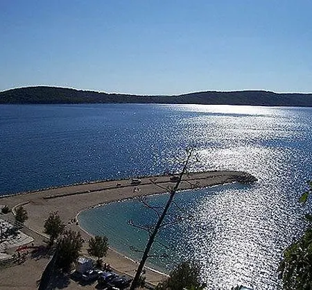 Barilo * Split